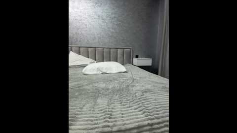 orgazmia @ bongacams on 20260114