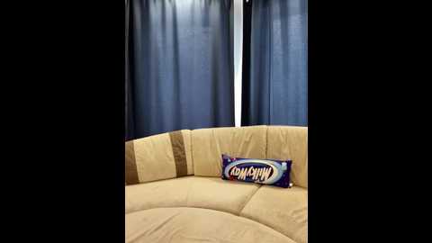 3hotandyoung3 @ bongacams on 20260117