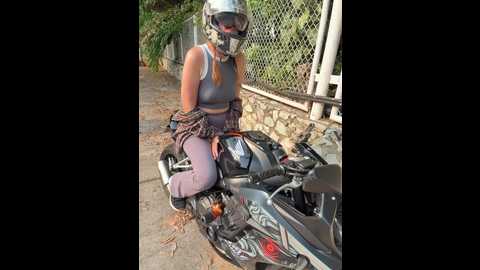 katykats @ bongacams on 20260119