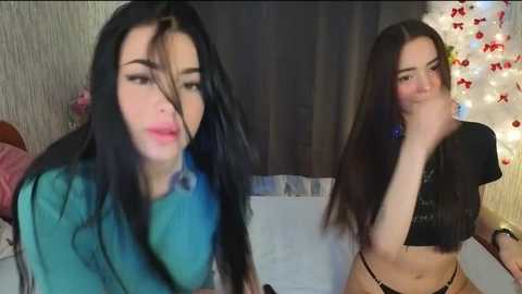 lisaanddenis @ bongacams on 20260121