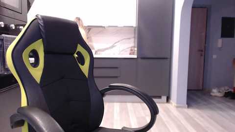 blondalina @ bongacams on 20260209