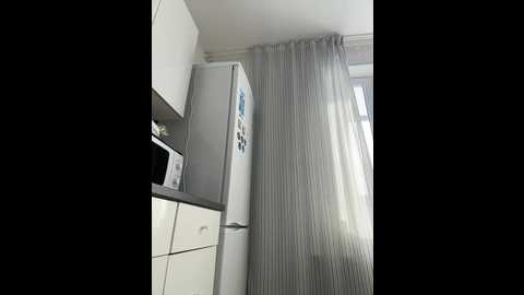 kiss_krisss @ bongacams on 20260215