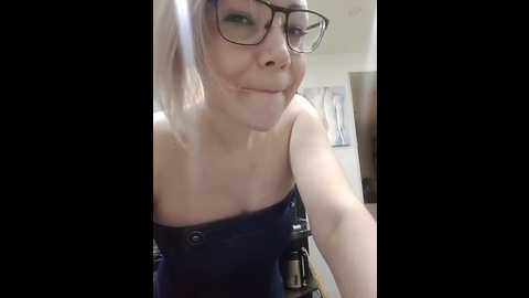 tilytily @ bongacams on 20260216