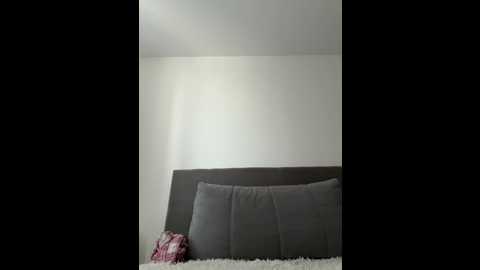 tati16 @ bongacams on 20260217