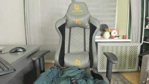 aariella @ bongacams on 20260221