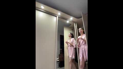 hothoneybabe @ bongacams on 20260222