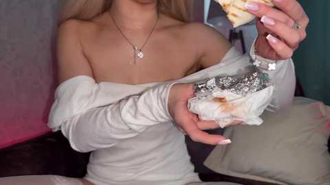 pinkfoxya @ bongacams on 20260222