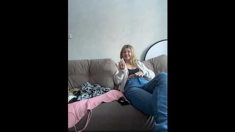 giavibey @ bongacams on 20260225