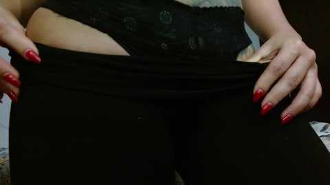 hotcoupelexx11 @ bongacams on 20260305