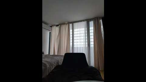 lola3000 @ bongacams on 20260412