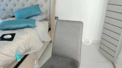 yesonee @ chaturbate on 20230905