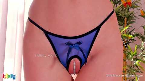 felicity_yours @ chaturbate on 20230906