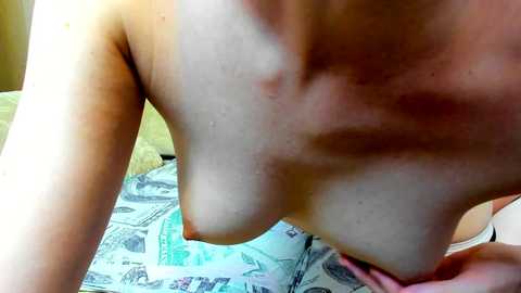 littlesweetkittens @ chaturbate on 20230906