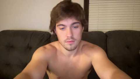 derricz @ chaturbate on 20230908