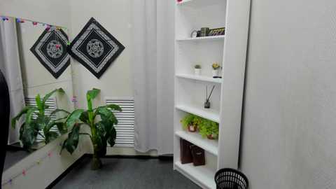 reall_cutiey @ chaturbate on 20230909