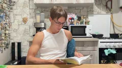 yummyalexxx @ chaturbate on 20230911