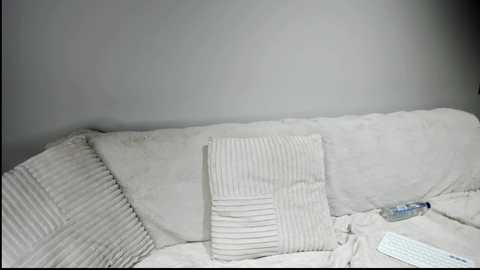 aria_diaz @ chaturbate on 20230912