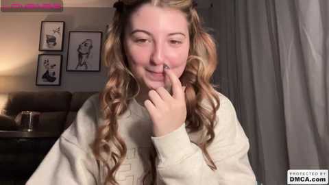 fantasyella @ chaturbate on 20230912