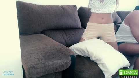 marylou2000 @ chaturbate on 20230912