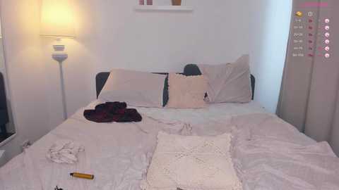 di_huny @ chaturbate on 20230914