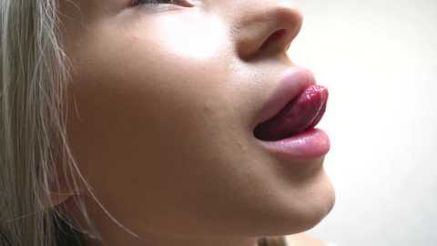 enchant_baby_ @ chaturbate on 20230914