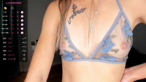 lipsi_yapp @ chaturbate on 20230914