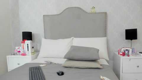 julietastong @ chaturbate on 20230915