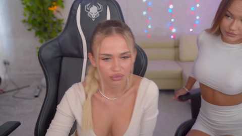 kira0541 @ chaturbate on 20230918