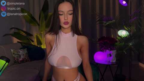 lanatropicon @ chaturbate on 20230918