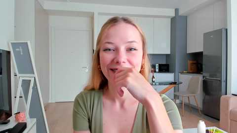 feel_our_vibe @ chaturbate on 20230919