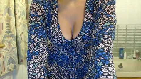 mallinia @ chaturbate on 20230919