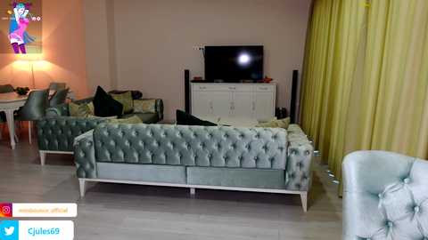 curvyjules69 @ chaturbate on 20230921