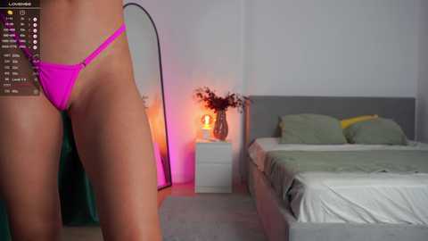 emma_land @ chaturbate on 20230921