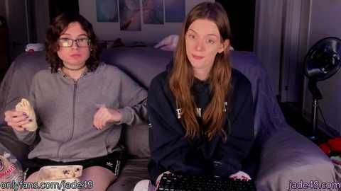 jade49 @ chaturbate on 20230922