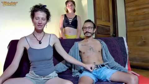 randomshuffle @ chaturbate on 20230922