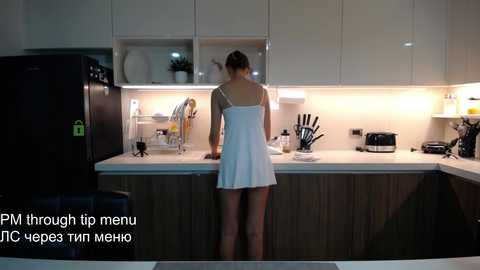 anna_shine_ @ chaturbate on 20230923