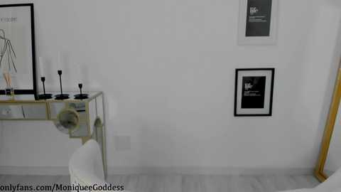 moniqueeass @ chaturbate on 20230924