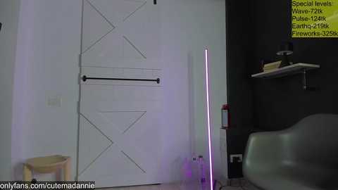 petitegonwild @ chaturbate on 20230924