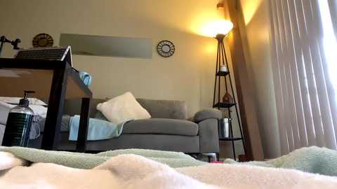 peachespanties123 @ chaturbate on 20230925