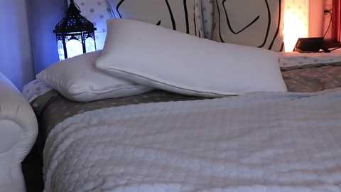 ella_twinkle @ chaturbate on 20230926