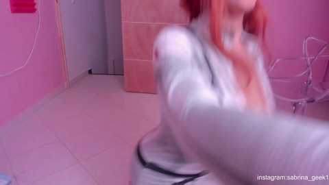 sabrina_geek @ chaturbate on 20230928