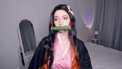 your_desssert @ chaturbate on 20230928