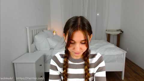 ambertan1 @ chaturbate on 20230929