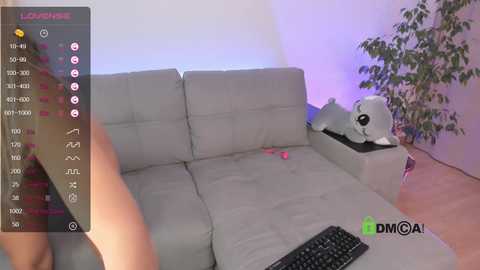 lonelyflowerr @ chaturbate on 20230929