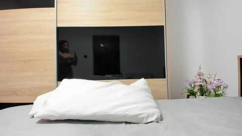 angell6969 @ chaturbate on 20230930