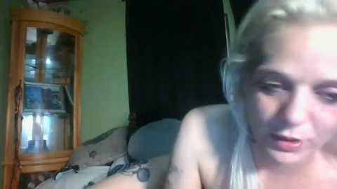 tinkerbellsquirts @ chaturbate on 20231001