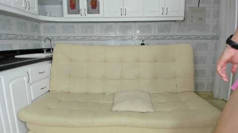 your_dolls @ chaturbate on 20231001