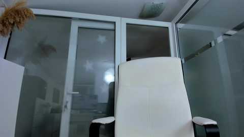 ingridblondy94 @ chaturbate on 20231002