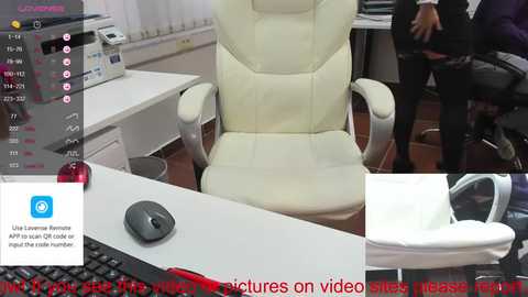 milf_viktoria @ chaturbate on 20231002