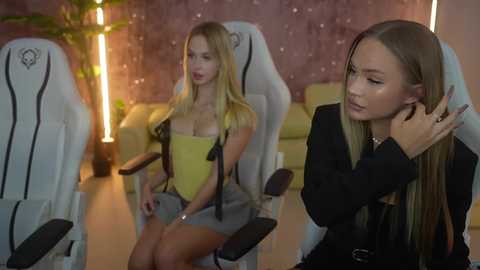 anabel054 @ chaturbate on 20231003